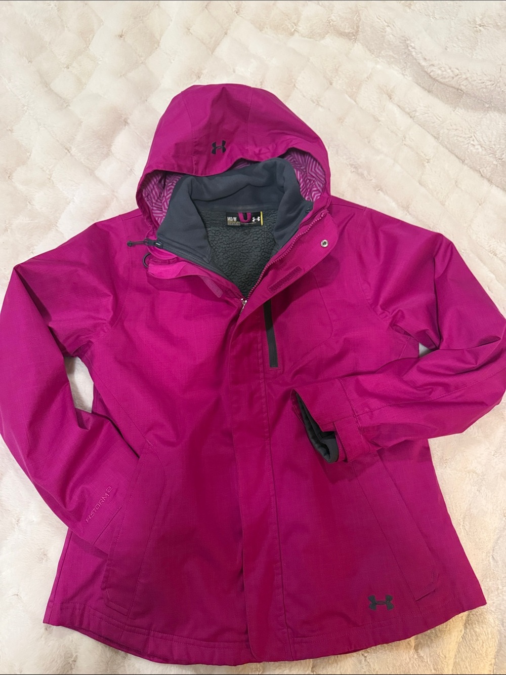 Under Armour Women's Storm 2 ColdGear 3-in-1 Jacket in bright magenta and gray